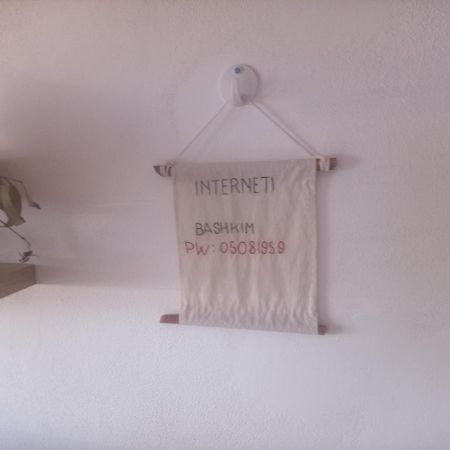 Lindita'S Seaview Appartment Vlorë エクステリア 写真