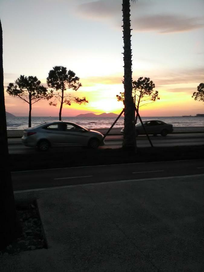 Lindita'S Seaview Appartment Vlorë エクステリア 写真